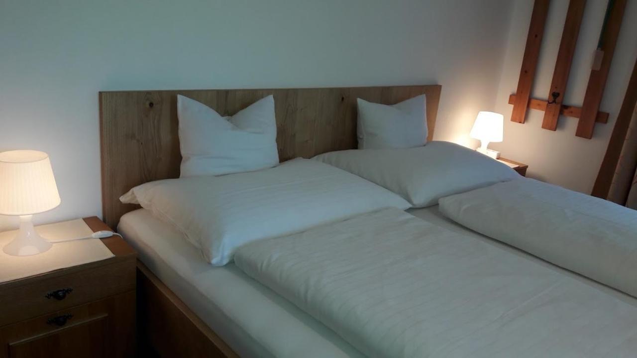 Haus Dorfblick Hotel Pragraten Bagian luar foto