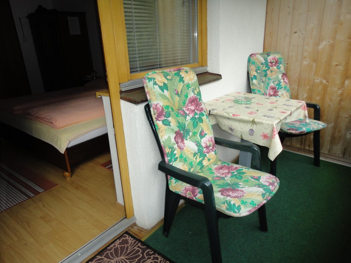 Haus Dorfblick Hotel Pragraten Bagian luar foto